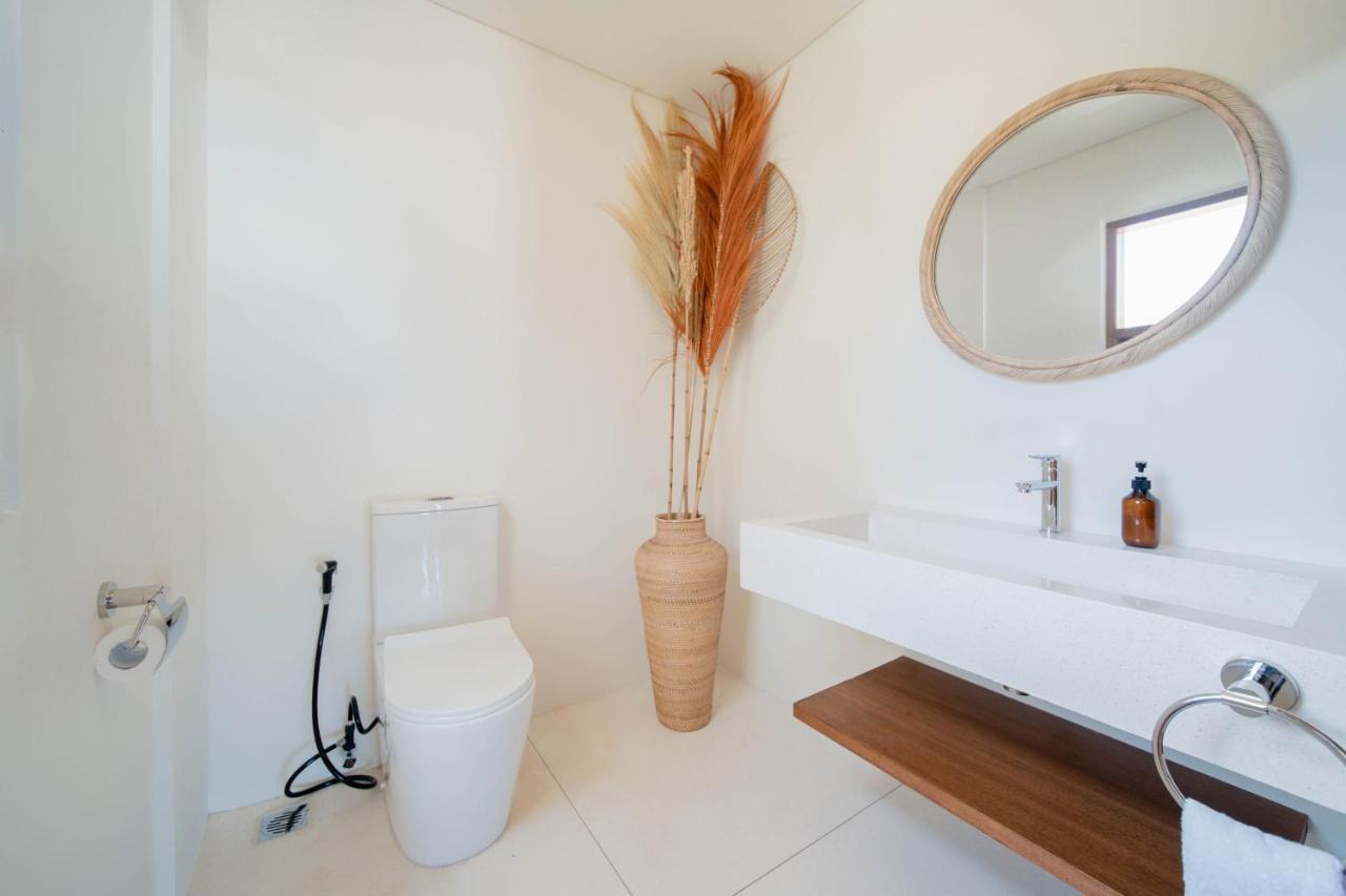 Luxury Ocean View Villas With Private Cook And Free Gym Membership Kuta  외부 사진