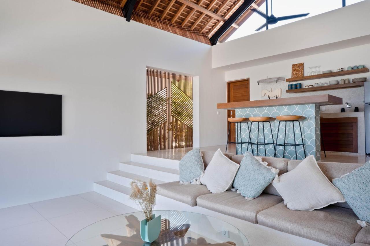 Luxury Ocean View Villas With Private Cook And Free Gym Membership Kuta  외부 사진